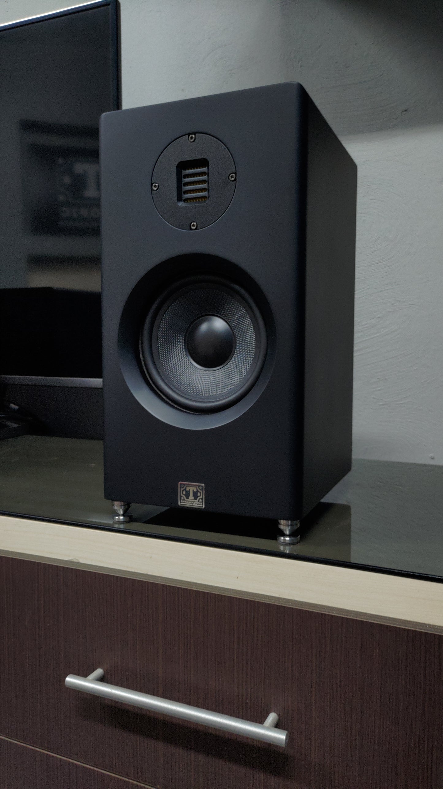 Bookshelf TA-Beta 6 In Colors - Hi-Fi Premium (PAR)