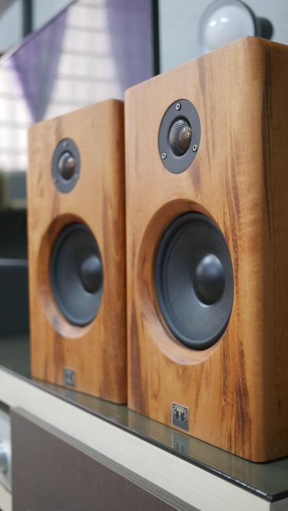Bookshelf TA-120 Studio In Muiracatiara - Hi-Fi (PAR)