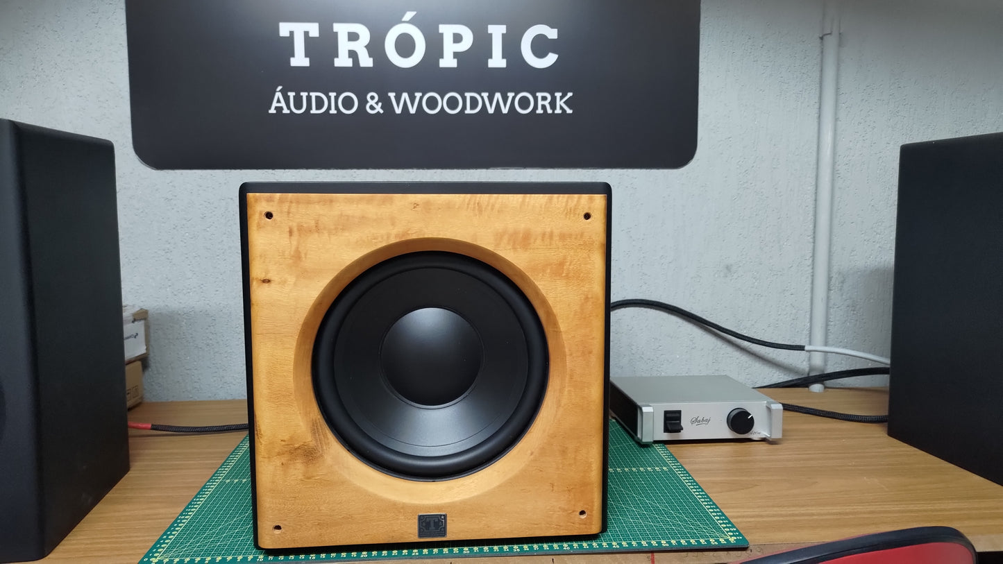 Subwoofer TA-SUB 8" Ativo