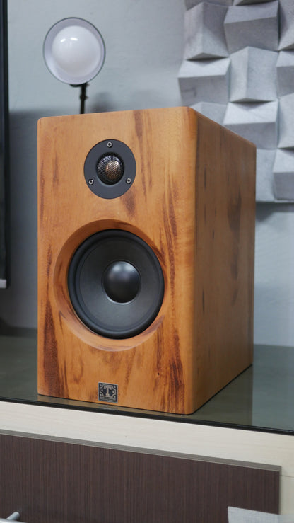 Bookshelf TA-120 Studio In Muiracatiara - Hi-Fi (PAR)