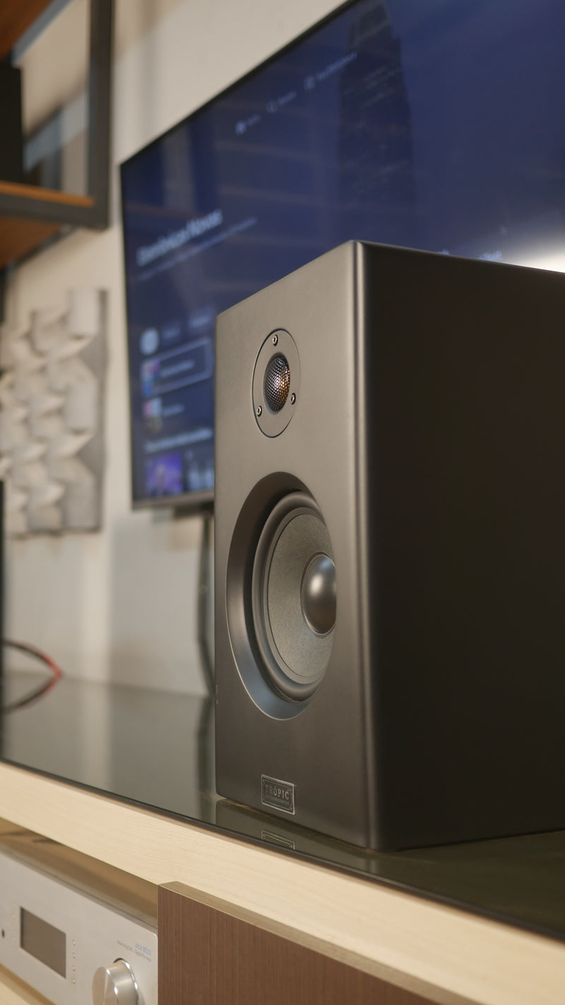 Bookshelf TA-120 Studio In Colors - Hi-Fi (PAR)