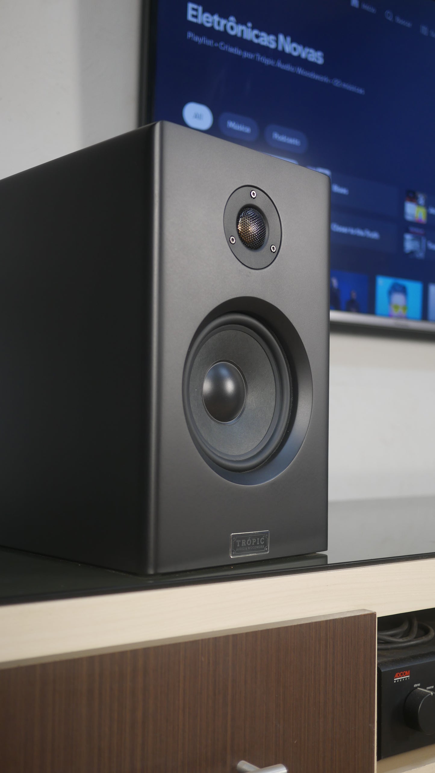 Bookshelf TA-120 Studio In Colors - Hi-Fi (PAR)