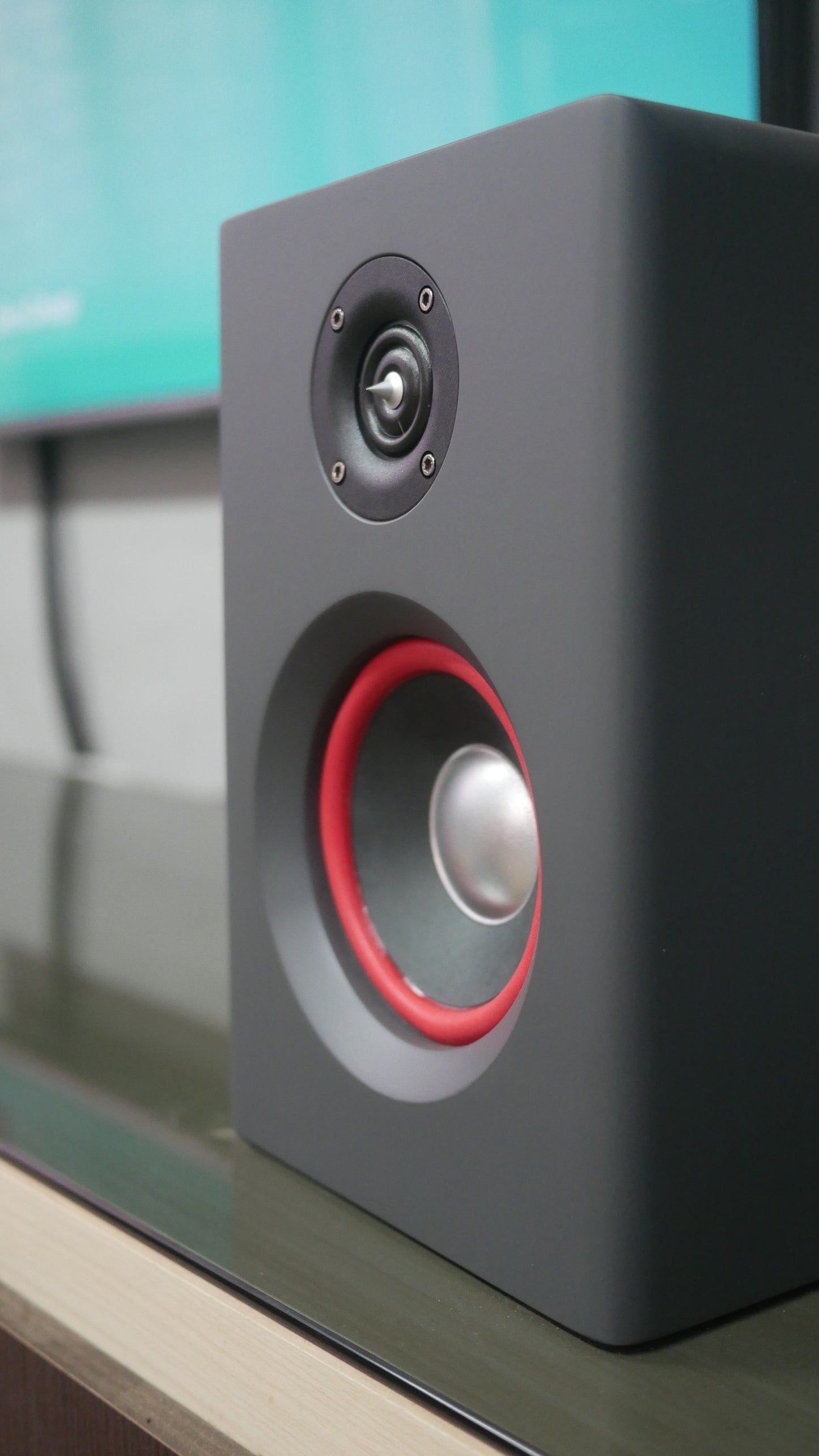 Bookshelf TA-65 Red In Colors - Hi-Fi (PAR)