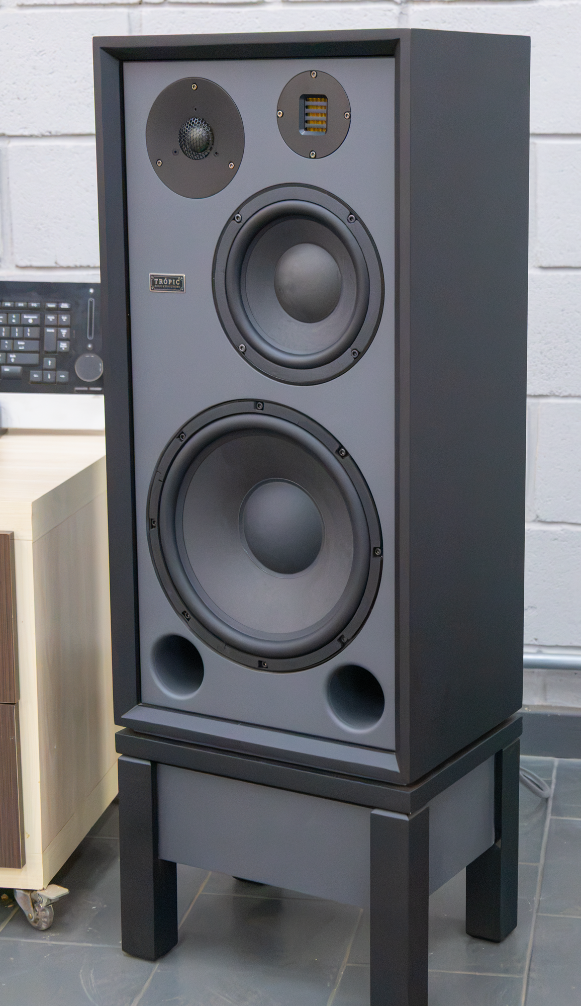Speaker Hi-End TA-312 Beyma 4 Vias (PAR)