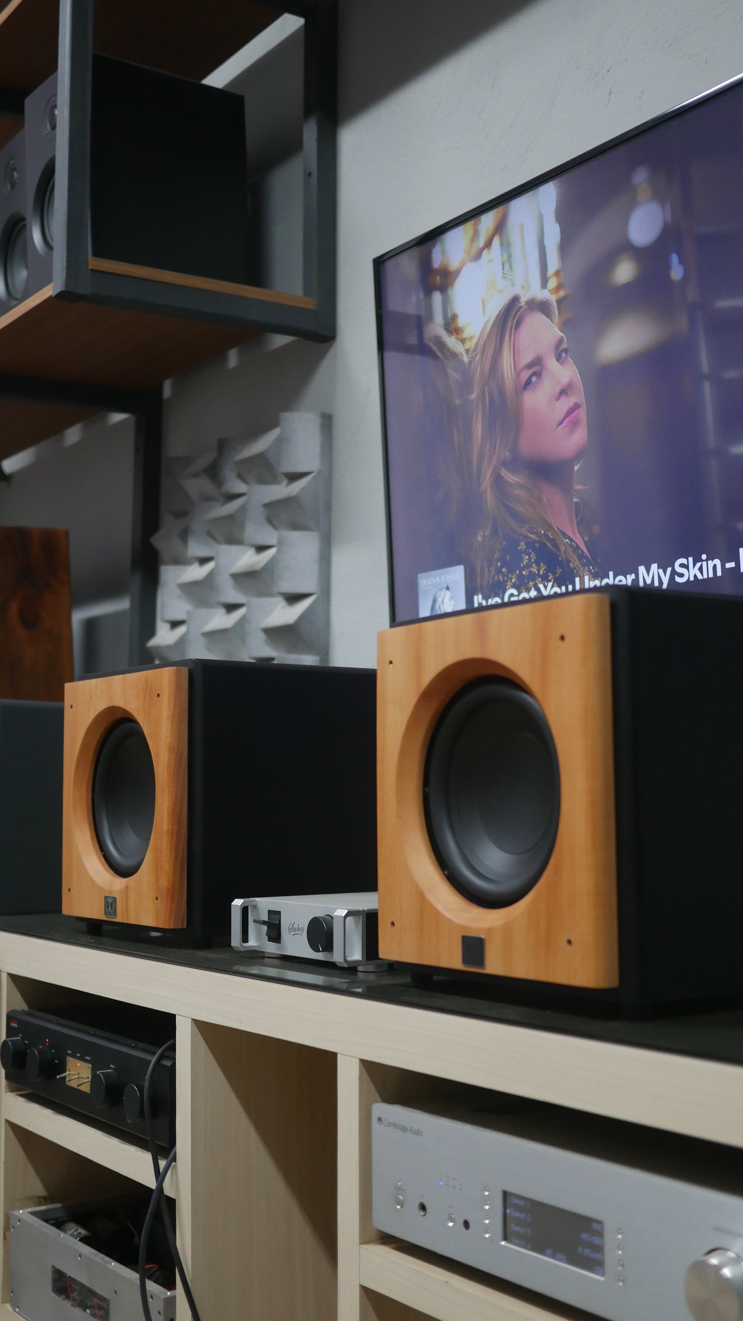 Subwoofer TA-SUB 8" Ativo